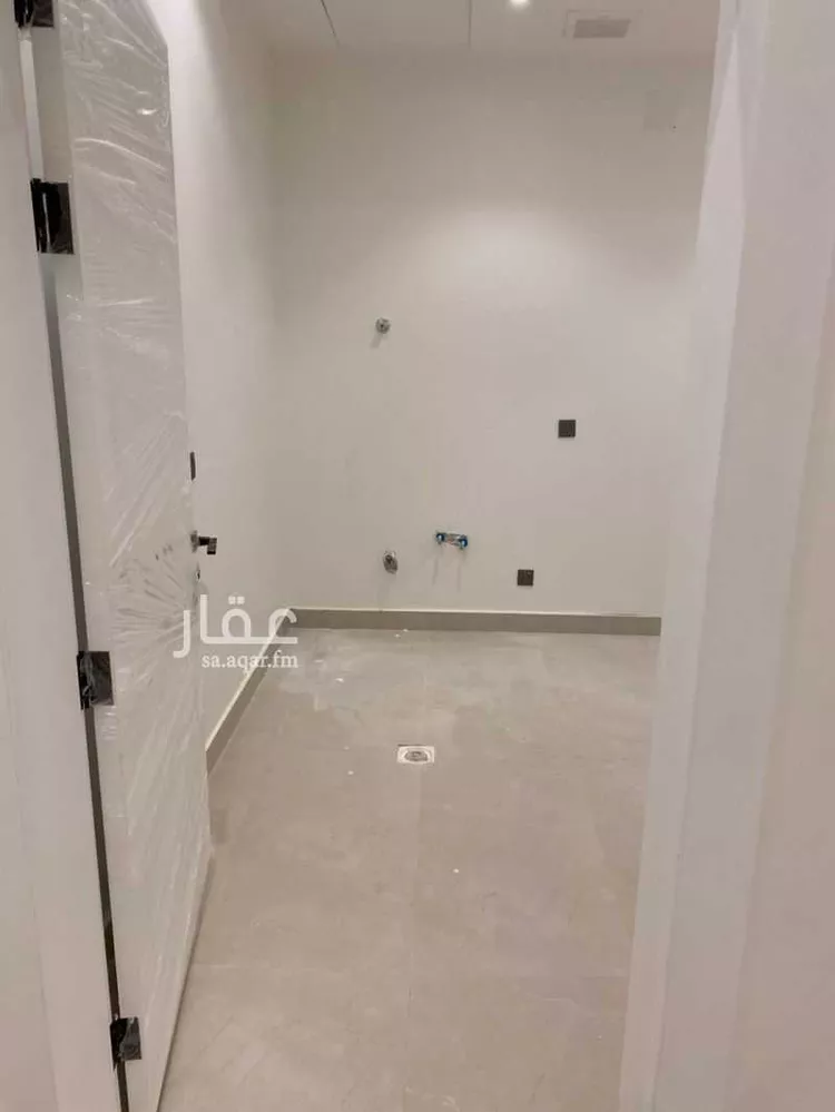 شقة للبيع في شارع أحمد بن السرح, حي المهدية, مدينة الرياض, منطقة الرياض 15