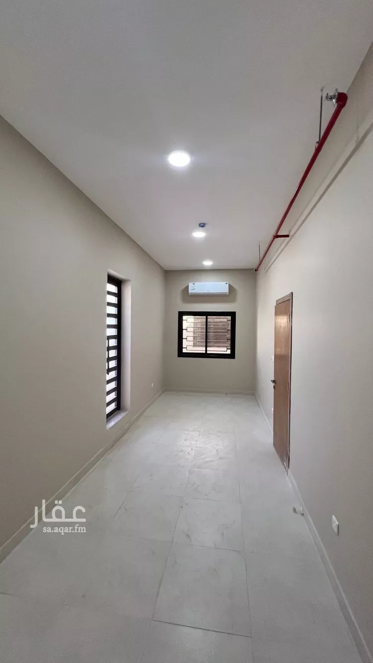 Building for Rent in Riyadh Al Manakh
