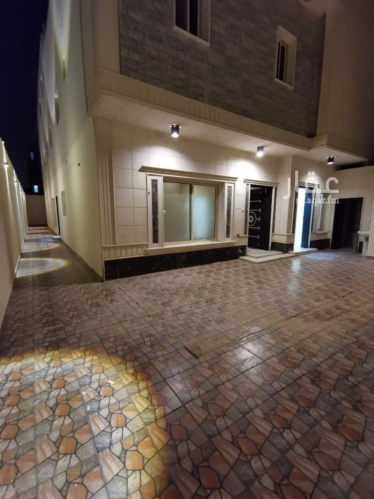 Floor for Rent in Riyadh Al Arid 1 صورة