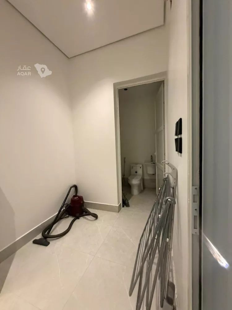 دور للإيجار في شارع فؤاد محمد عمر توفيق, حي النرجس, مدينة الرياض, منطقة الرياض 9