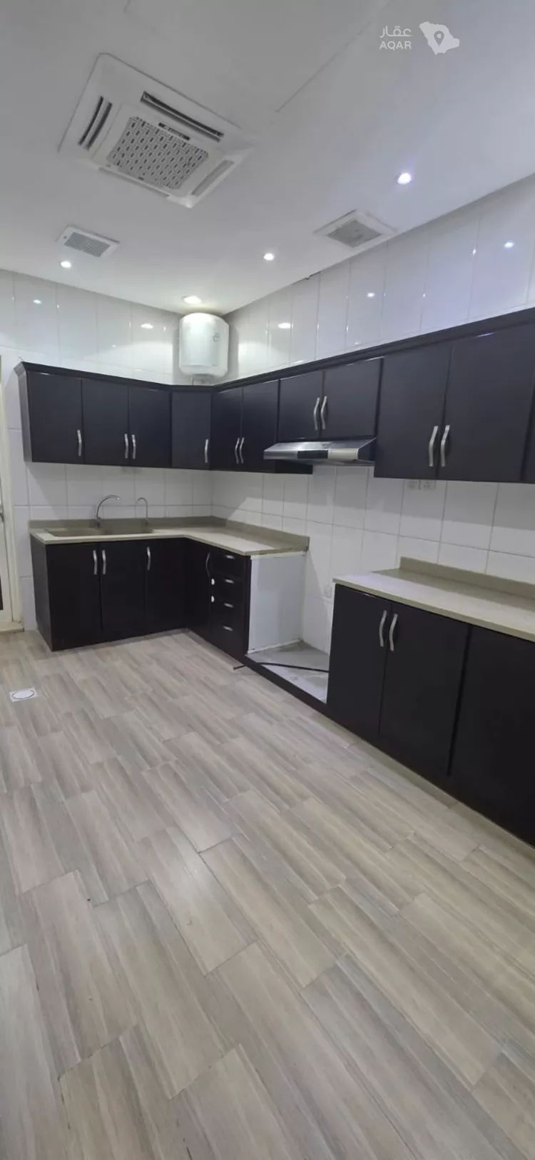 Floor for Rent in Riyadh An Narjis 15