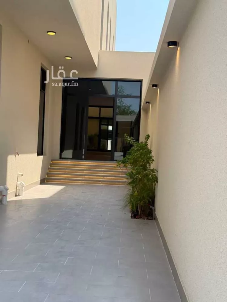 فيلا للبيع في شارع خليل بن عامر, حي المنار, مدينة الدمام, المنطقة الشرقية 10