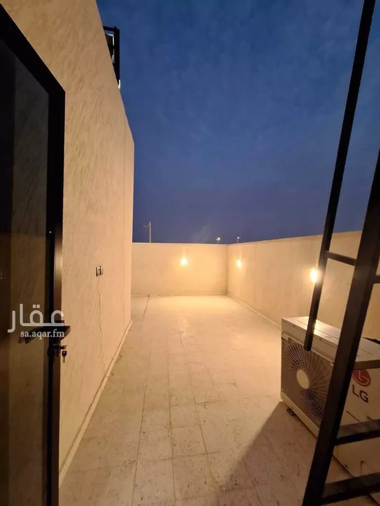 فيلا للبيع في شارع أبي جعفر الصيدلاني, حي الفاروق, مدينة الرياض, منطقة الرياض 17