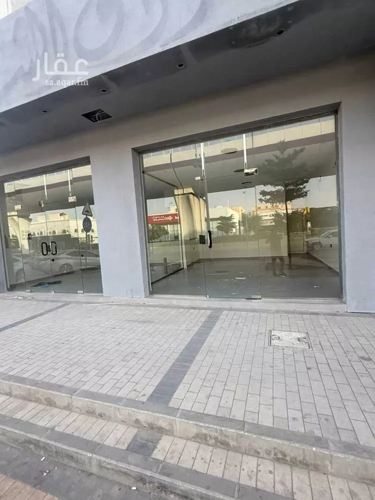 محل للإيجار في شارع الشيخ حسن بن حسين بن علي, حي الملك فيصل, مدينة الرياض, منطقة الرياض صورة 3