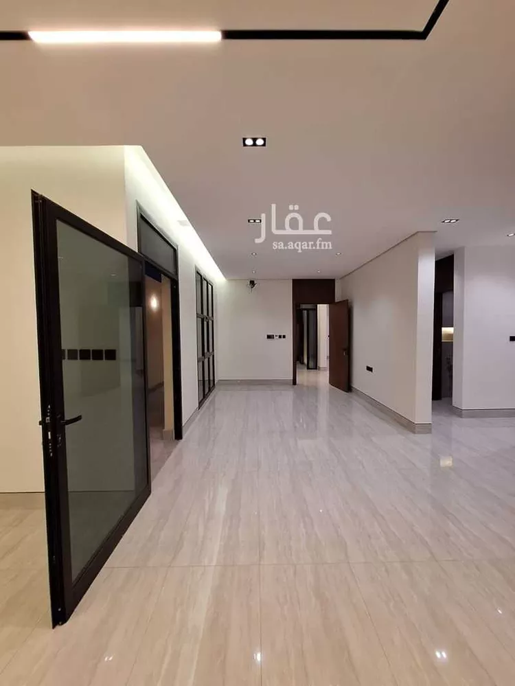 فيلا للبيع في شارع أبي جعفر الصيدلاني, حي الفاروق, مدينة الرياض, منطقة الرياض 7