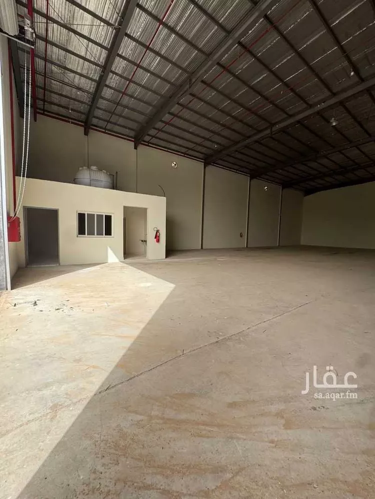 مستودع للإيجار في شارع الغدير 153, حي رواق الشرقي, مدينة بريده, منطقة القصيم 1 صورة