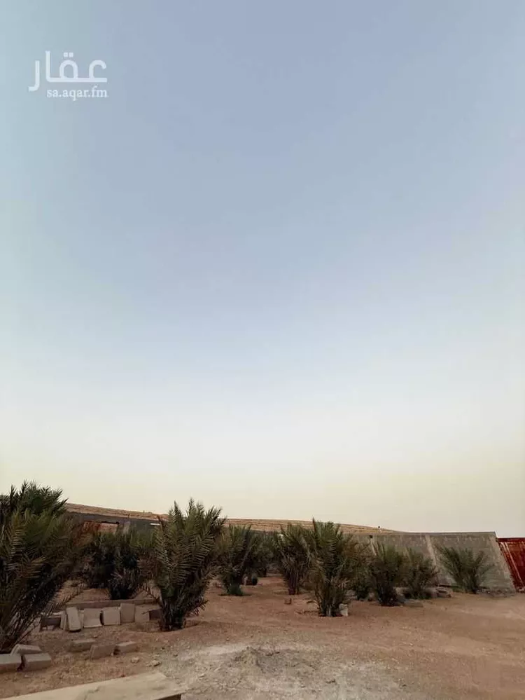 Rest House for Sale in Al Muzahimiyah Al GhatGhat صورة 3