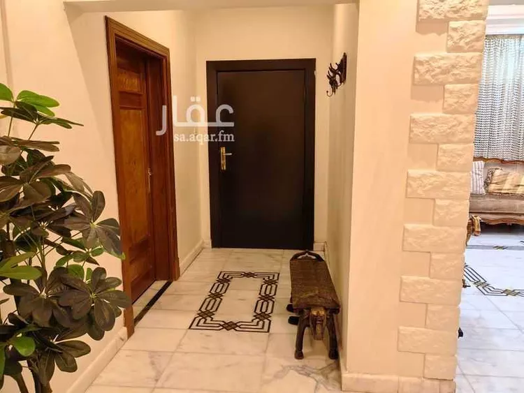 Villa for Sale in Riyadh Al Olaya 12