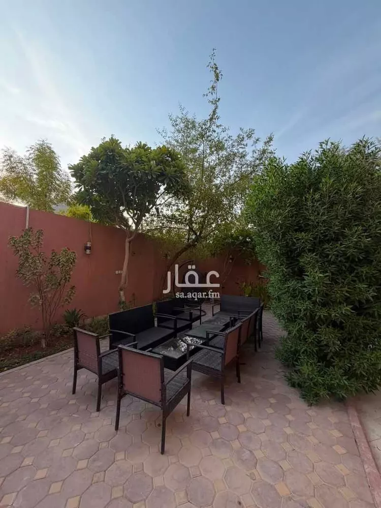 Villa for Sale in Riyadh Al Olaya 7