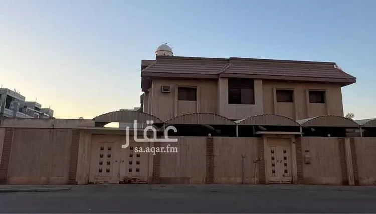 فيلا للبيع في شارع السيوطي, حي النموذجية, مدينة الرياض, منطقة الرياض صورة 3