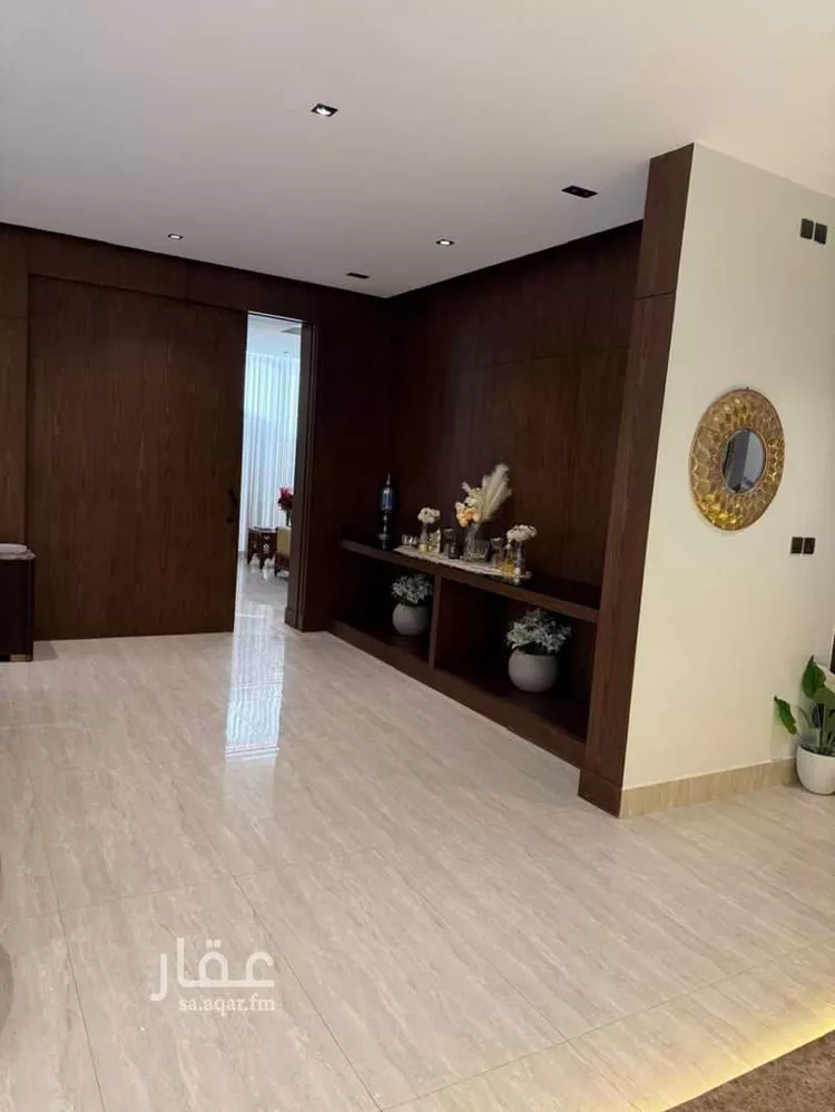 فيلا للبيع في شارع عبدالله بن مالك, حي القيروان, مدينة الرياض, منطقة الرياض صورة 3