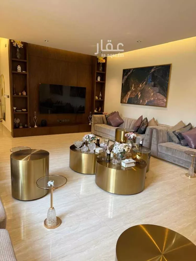 فيلا للبيع في شارع عبدالله بن مالك, حي القيروان, مدينة الرياض, منطقة الرياض صورة 2