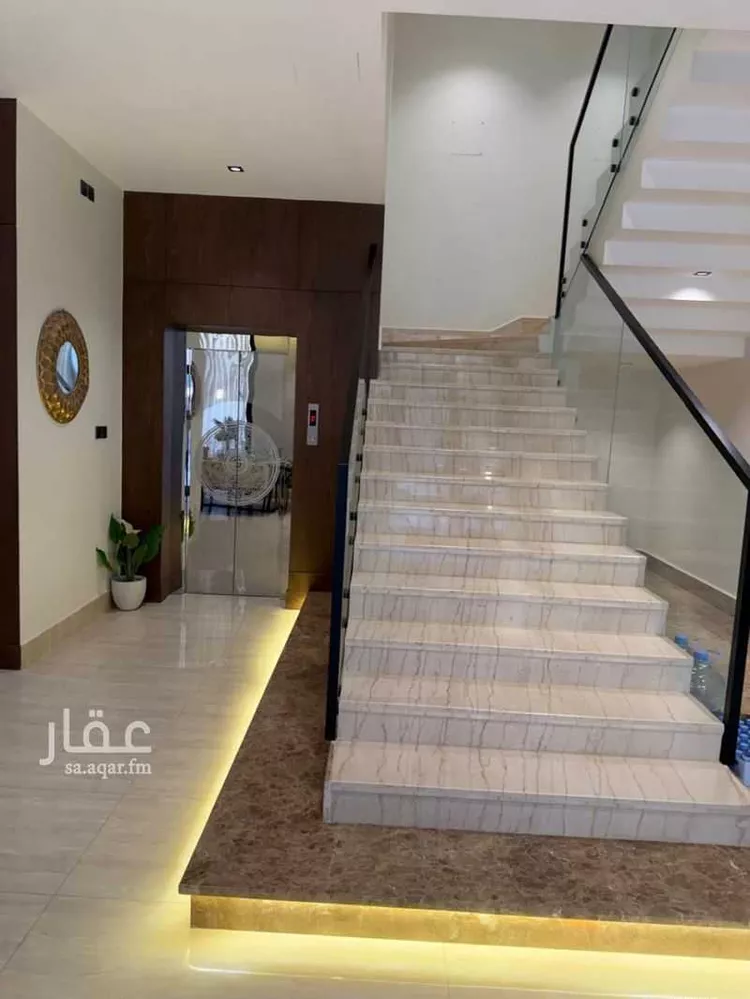فيلا للبيع في شارع عبدالله بن مالك, حي القيروان, مدينة الرياض, منطقة الرياض 8