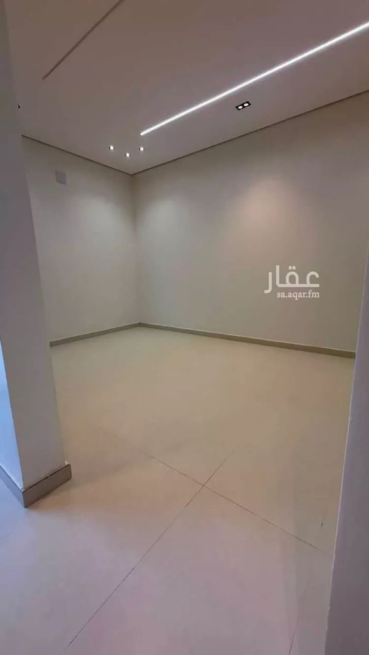 Floor for Sale in Riyadh Badr