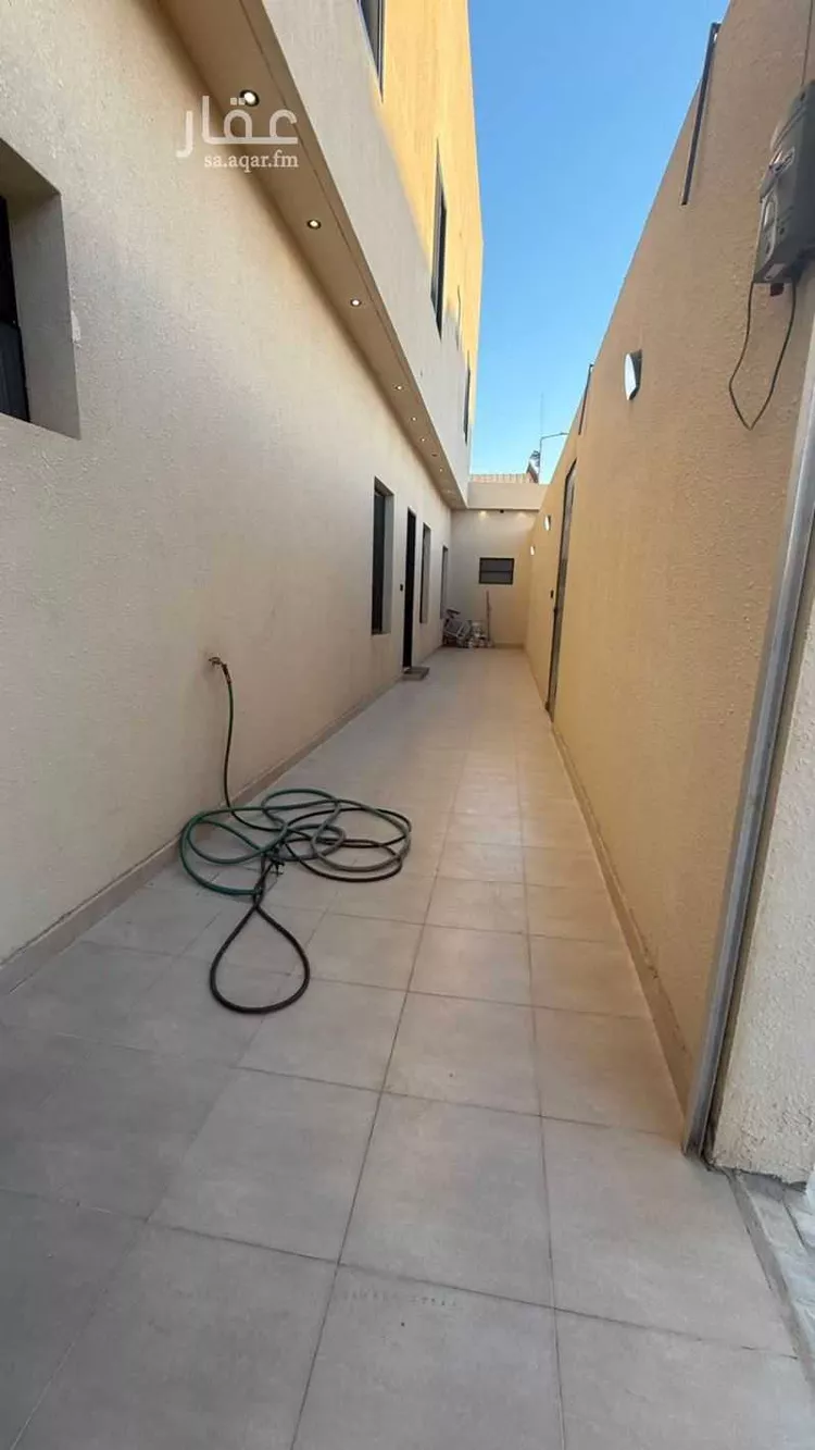 Floor for Sale in Riyadh Badr صورة 2