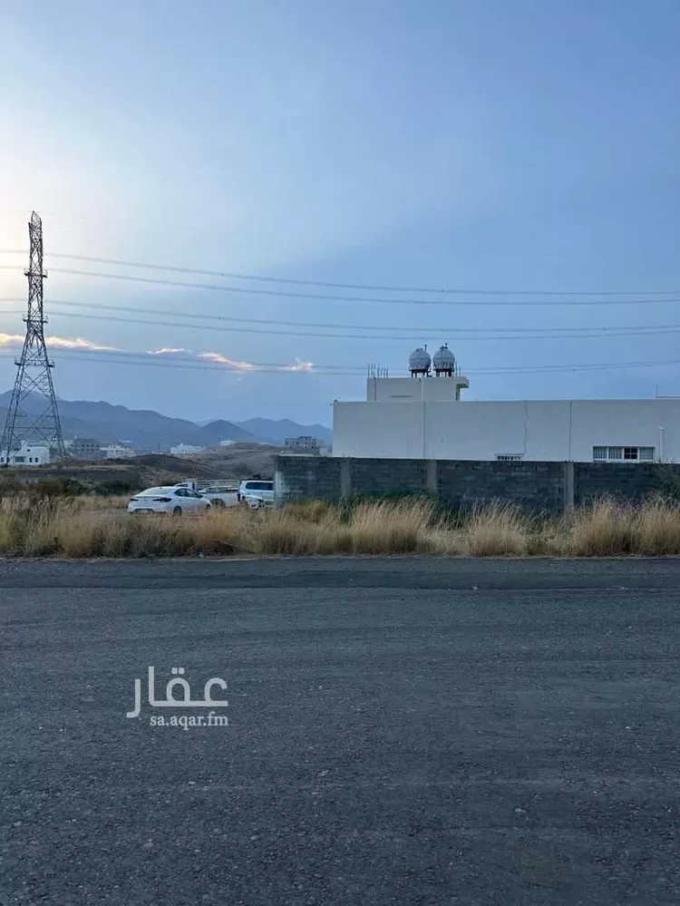 أرض للبيع في شارع الرئيسي, حي المروة, مدينة أبها, منطقة عسير صورة 2