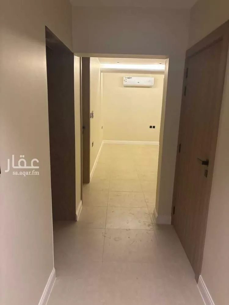 شقة للإيجار في شارع الجامعة ، حي الحمراء ، الرياض ، منطقة الرياض صورة 4