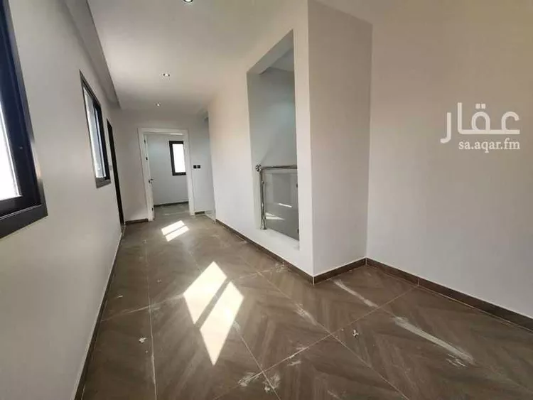 فيلا للبيع في شارع ابن اللبودي, حي السويدي, مدينة الرياض, منطقة الرياض صورة 3