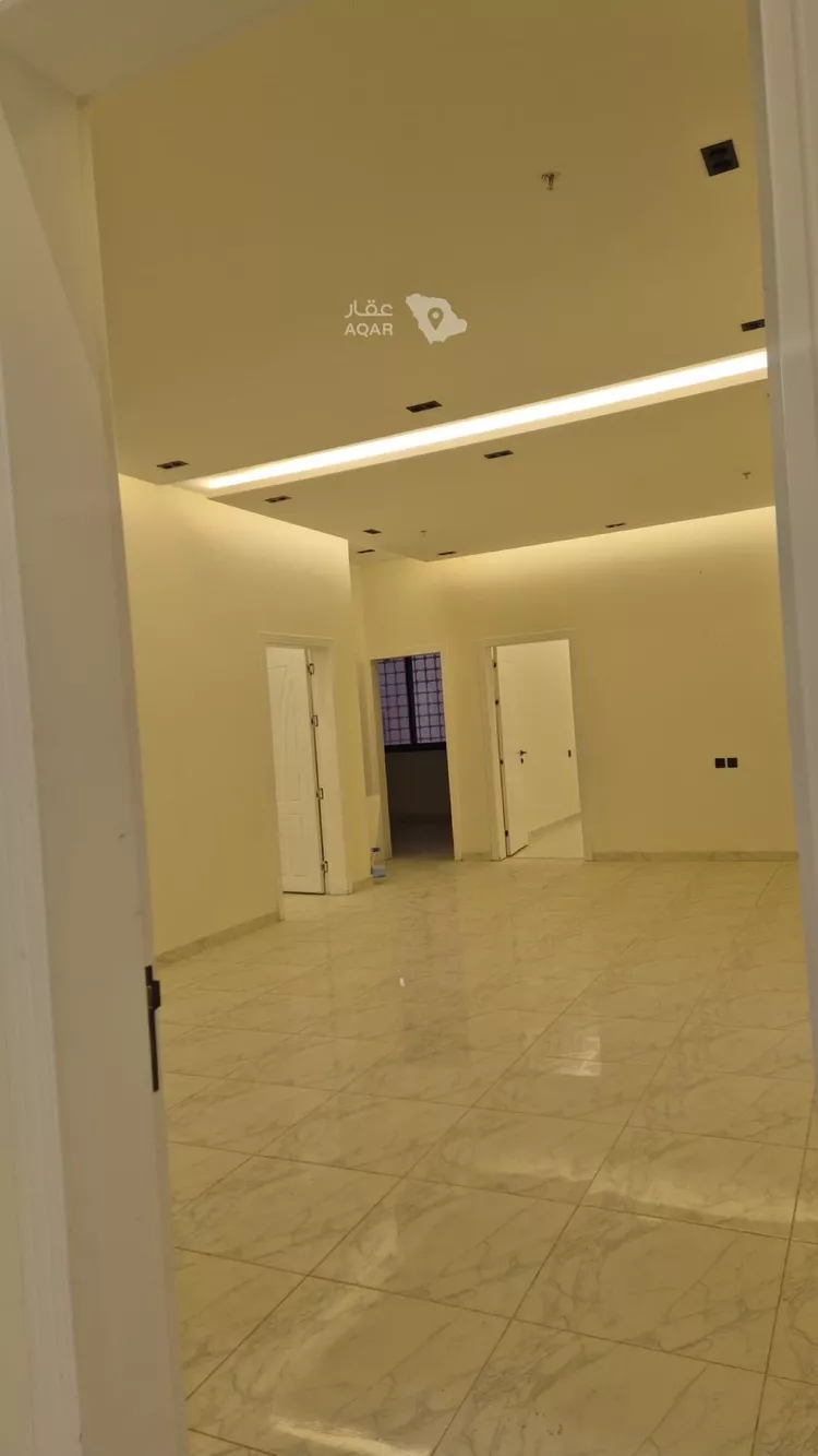 شقة للإيجار في شارع الصحراء الليبية, حي عكاظ, مدينة الرياض, منطقة الرياض 5
