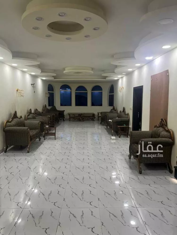 فيلا للبيع في شارع يوسف بن عمرو الطائفي, حي الزمرد, مدينة جدة, منطقة مكة المكرمة صورة 2