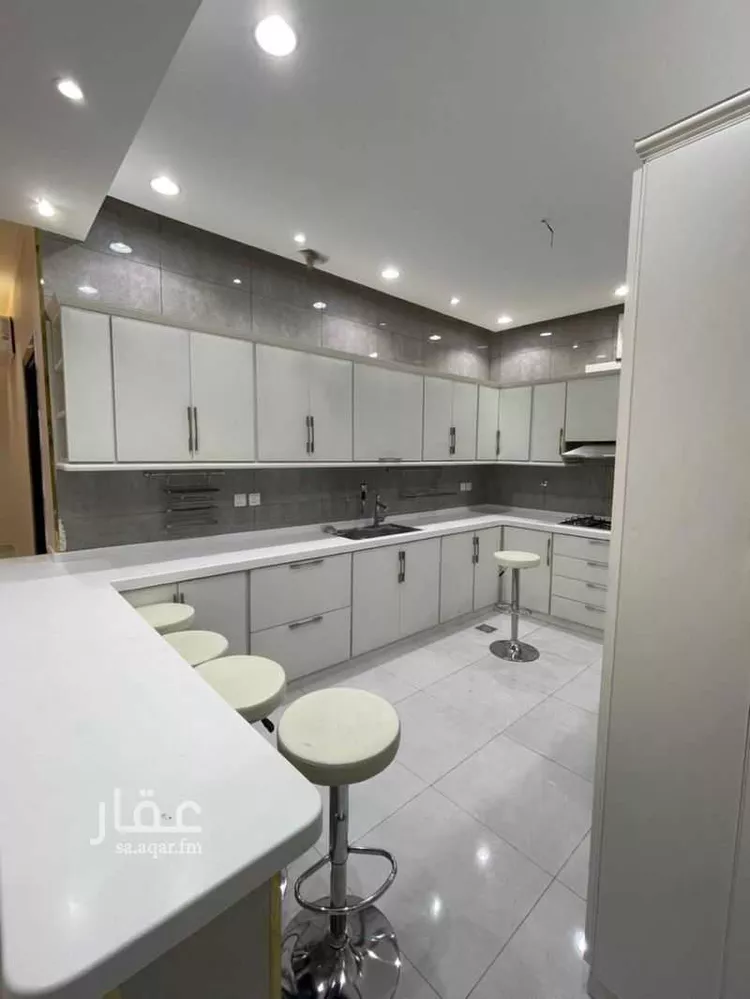 Floor for Rent in Medina Umm Khalid