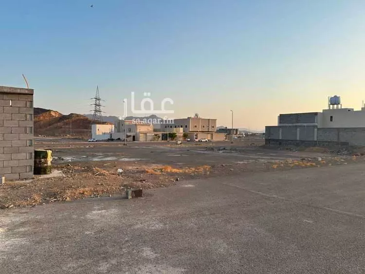Land for Sale in Medina An Naqs