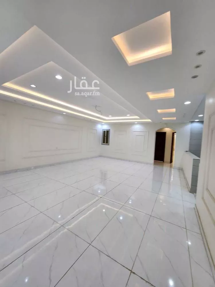 فيلا للبيع في شارع عبدالله ابن عتبة, حي طيبة, مدينة جدة, منطقة مكة المكرمة صورة 2