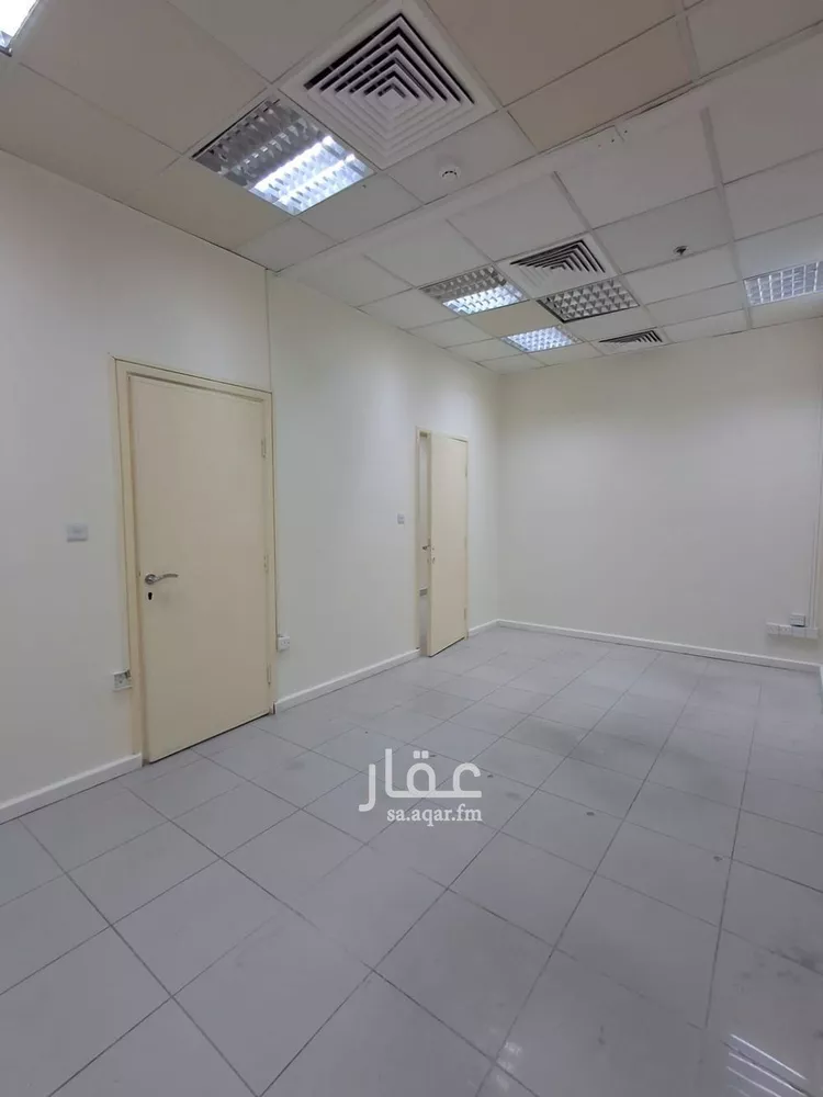 مكتب تجاري للإيجار في شارع الامير سلطان فرعي, حي الزهراء, مدينة جدة, منطقة مكة المكرمة 8