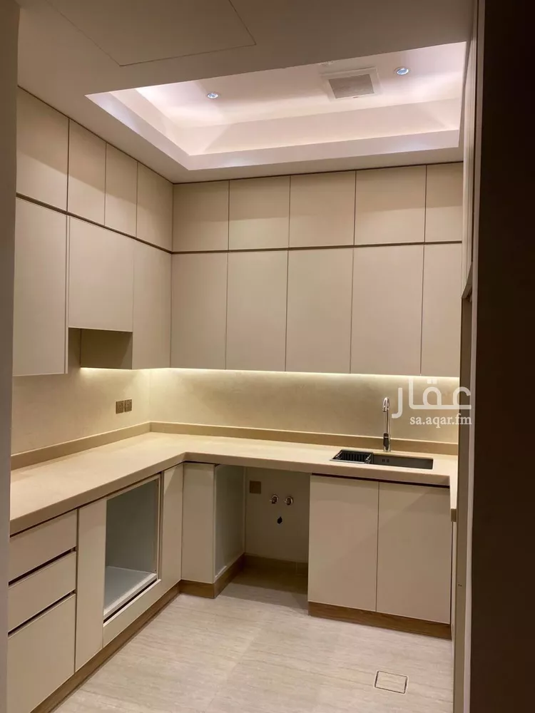 شقة للإيجار في شارع الامير سلطان ابن عبدالعزيز, حي السليمانية, مدينة الرياض, منطقة الرياض صورة 2