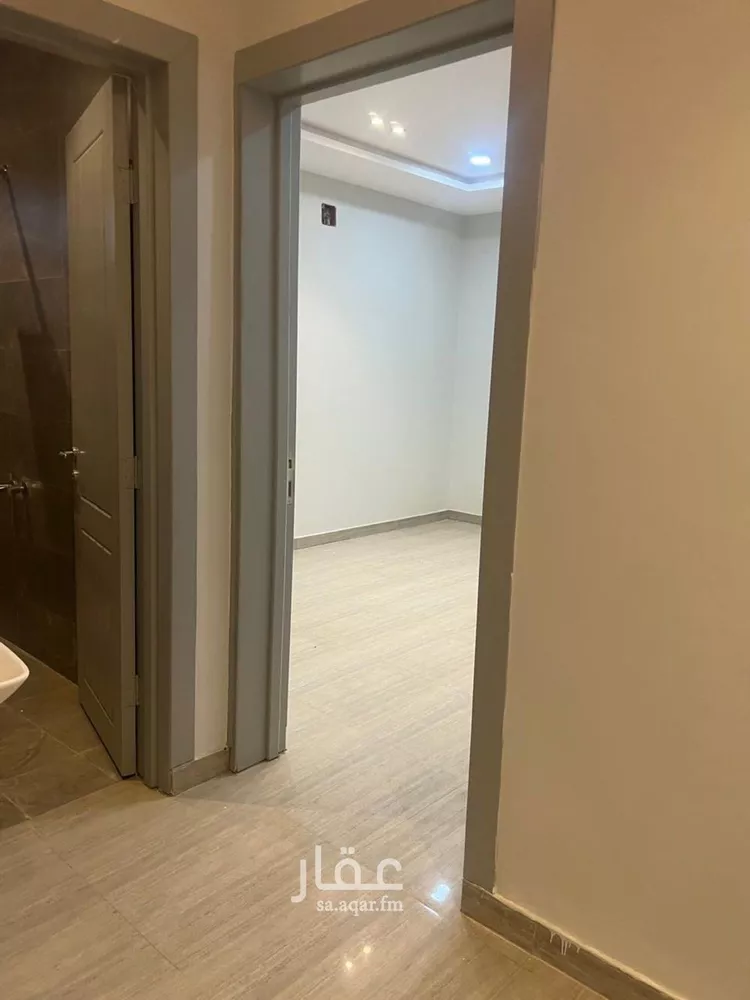 فيلا للإيجار في شارع عمر بن عبد اللطيف , حي الرمال, مدينة الرياض, منطقة الرياض 16