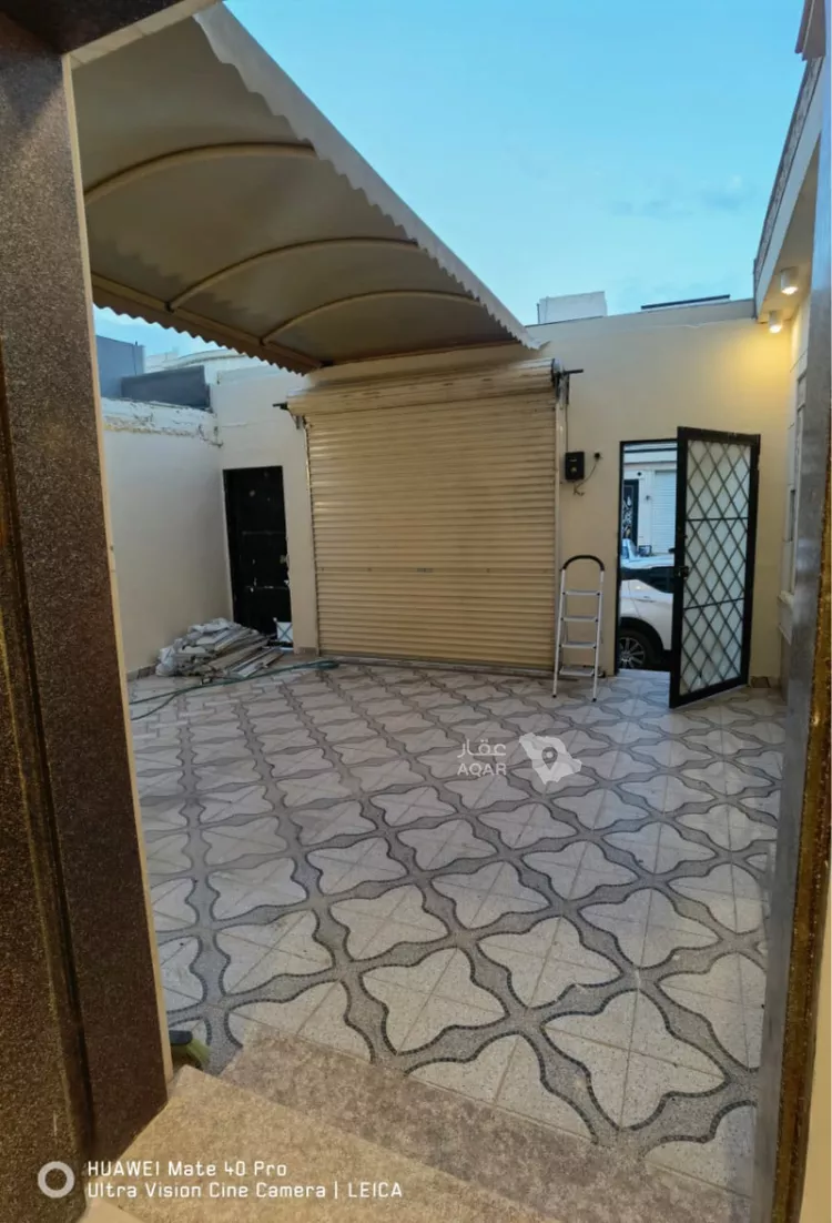 فيلا للبيع في شارع عبدالعزيز الأحيدب, حي الرمال, مدينة الرياض, منطقة الرياض 15