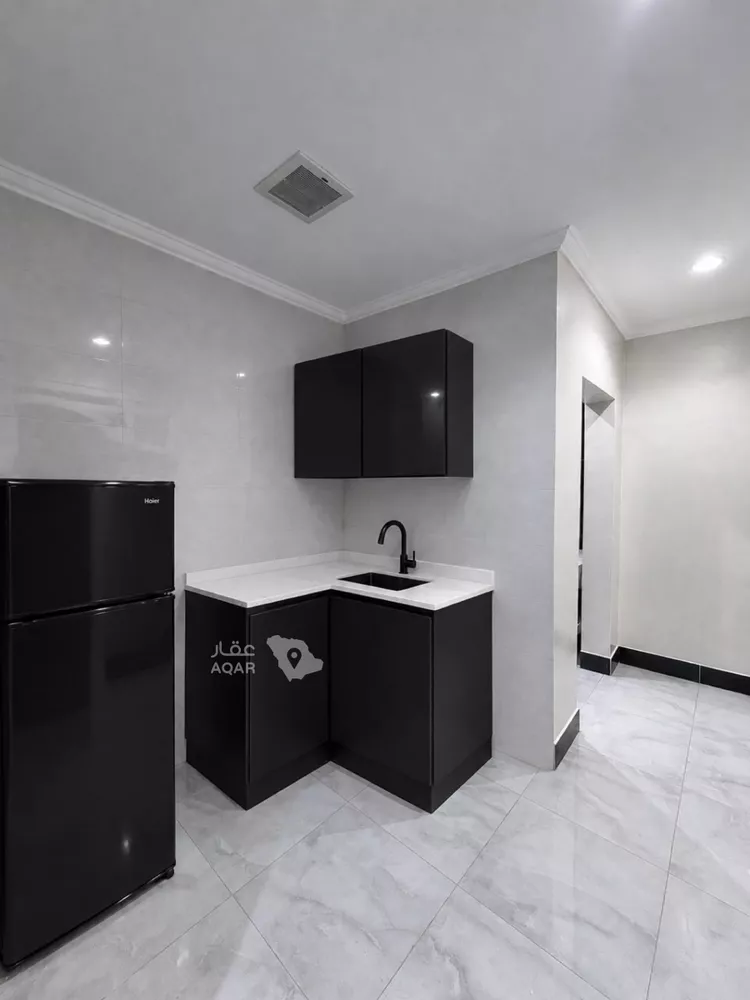 Studio for rent in Riyadh Al Khaleej 6