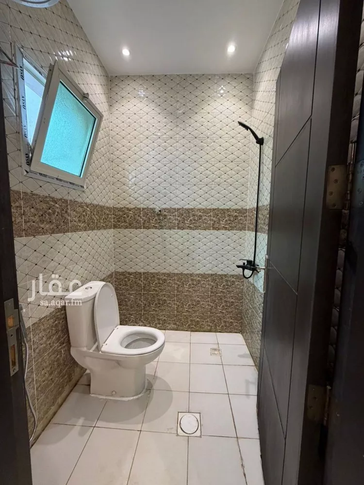 شقة للإيجار في شارع سليمان بن الأشعث, حي غرناطة, مدينة الرياض, منطقة الرياض صورة 5