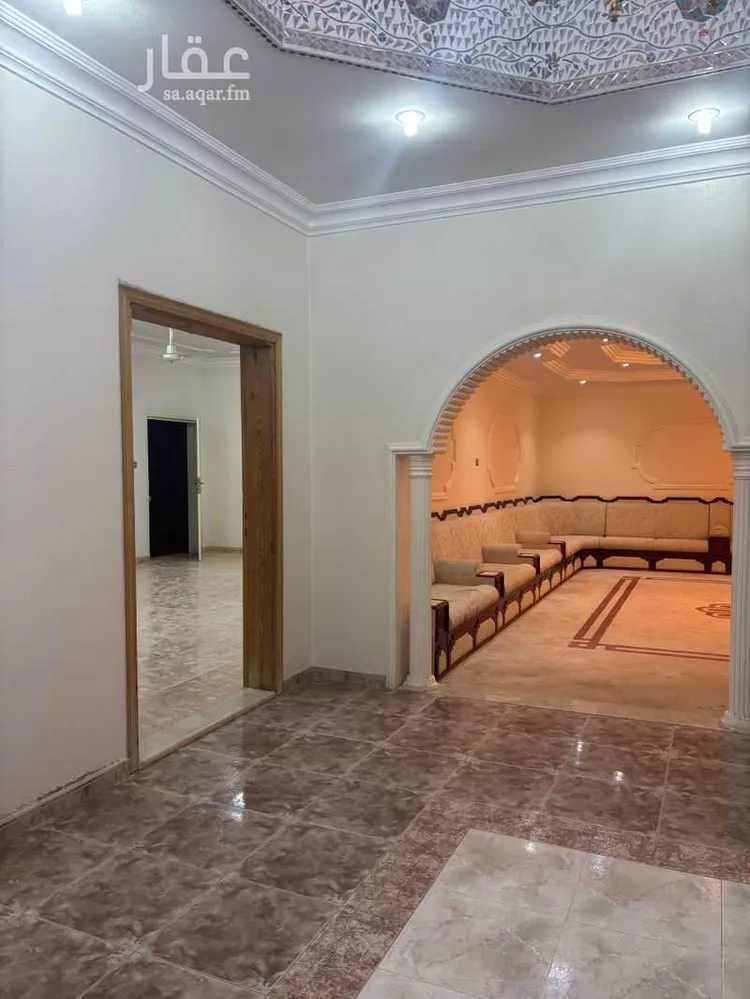 فيلا للبيع في شارع ابي الحميض, حي الحائر, مدينة الرياض, منطقة الرياض صورة 2