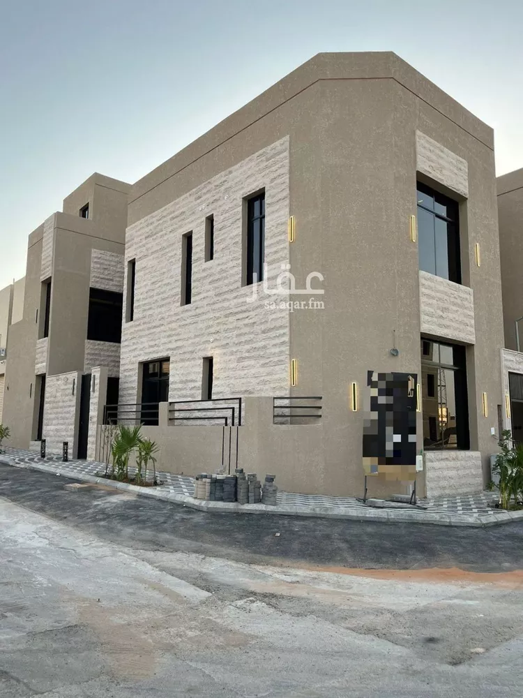 فيلا للبيع في شارع عبداللطيف بن المبارك, حي المهدية, مدينة الرياض, منطقة الرياض 1 صورة