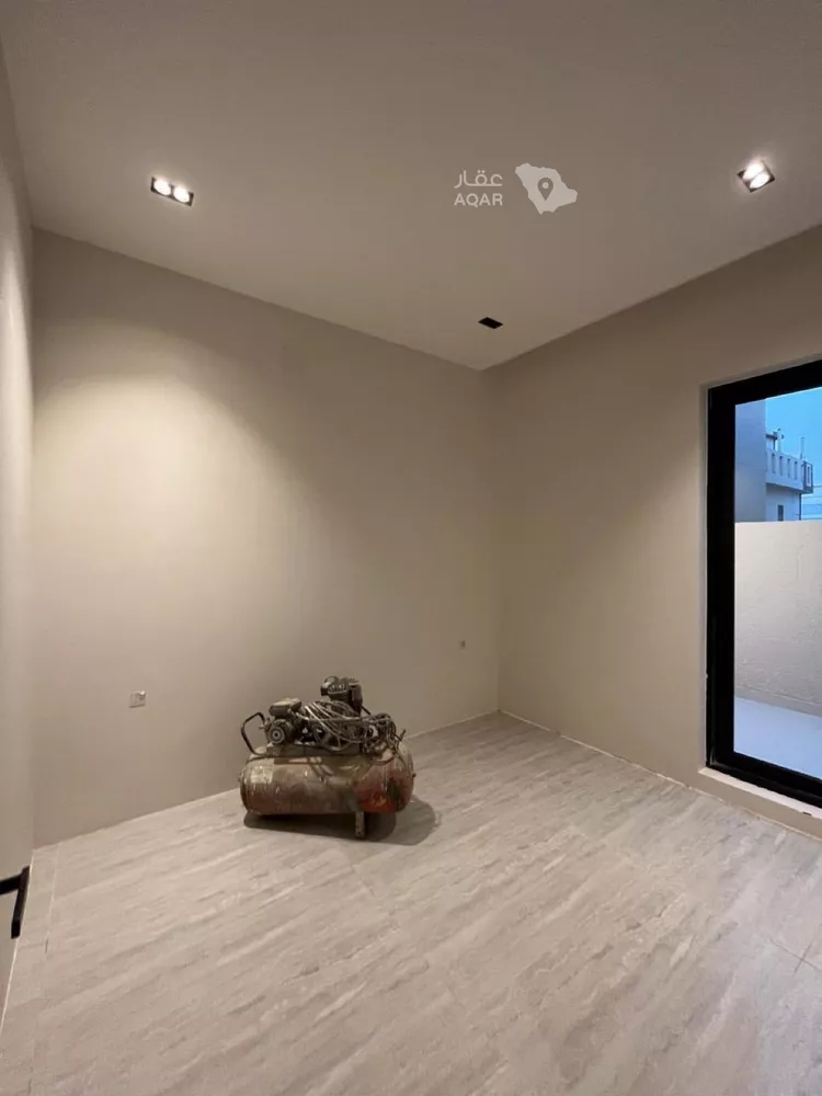 Villa for Sale in Riyadh Al Mahdiyah 14