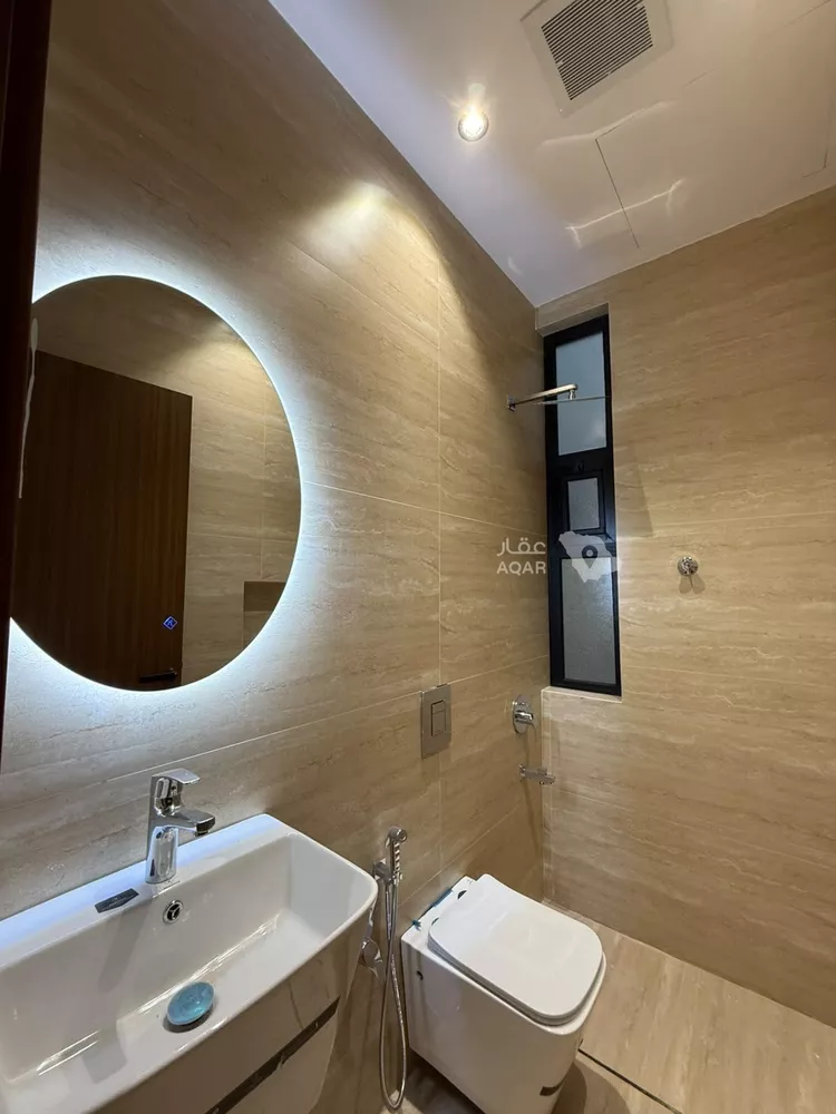 Villa for Sale in Riyadh Al Mahdiyah 17