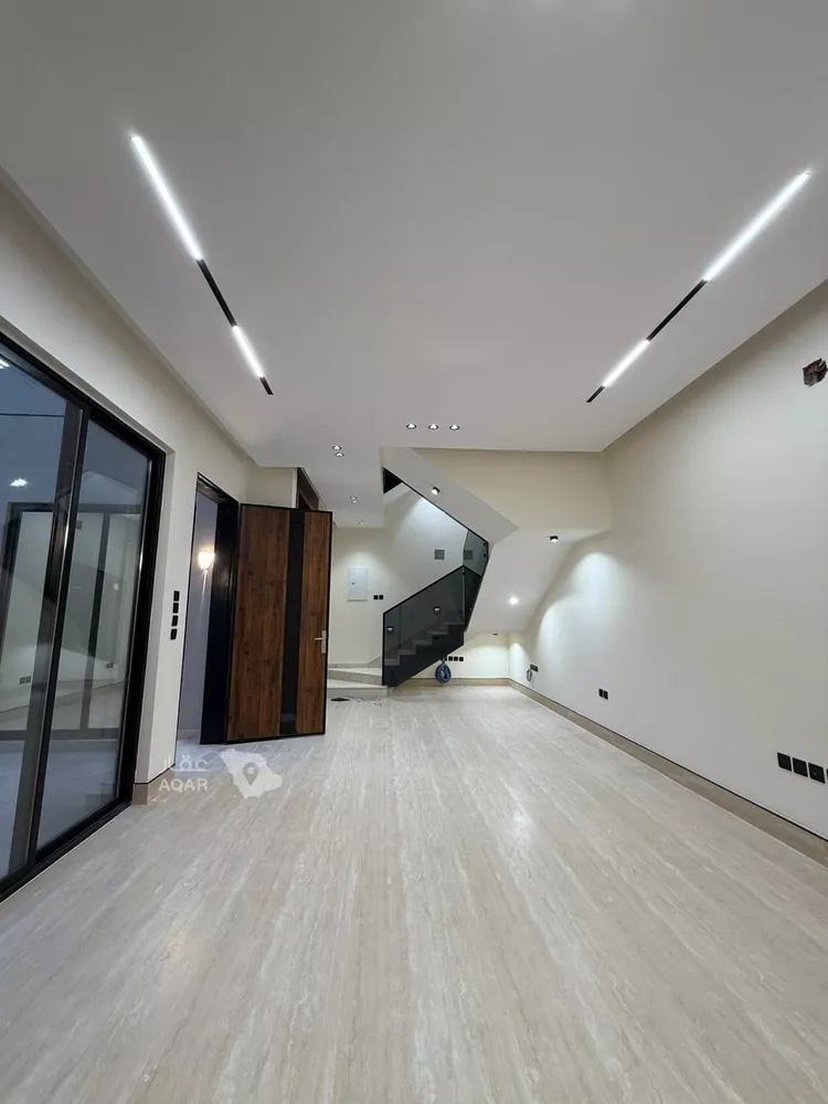 Villa for Sale in Riyadh Al Mahdiyah 11