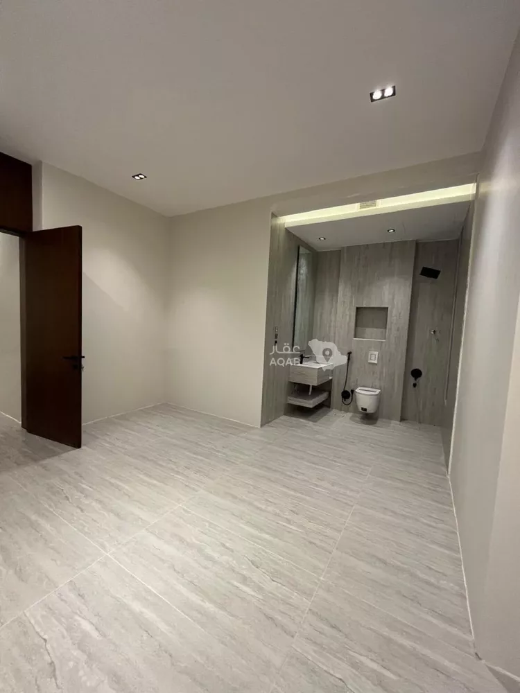 Villa for Sale in Riyadh Al Mahdiyah 10