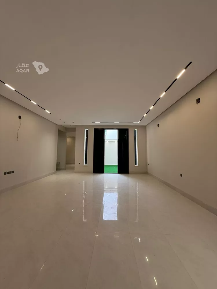 فيلا للبيع في شارع السيل الكبير, حي المهدية, مدينة الرياض, منطقة الرياض صورة 4