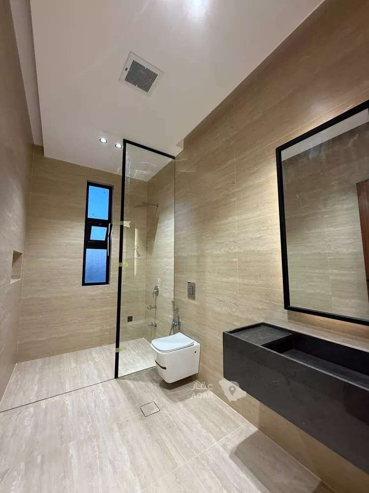 Villa for Sale in Riyadh Al Mahdiyah 16