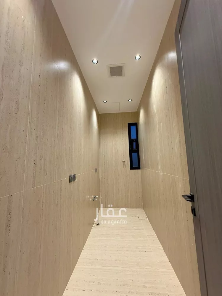 فيلا للبيع في شارع السيل الكبير, حي المهدية, مدينة الرياض, منطقة الرياض 21