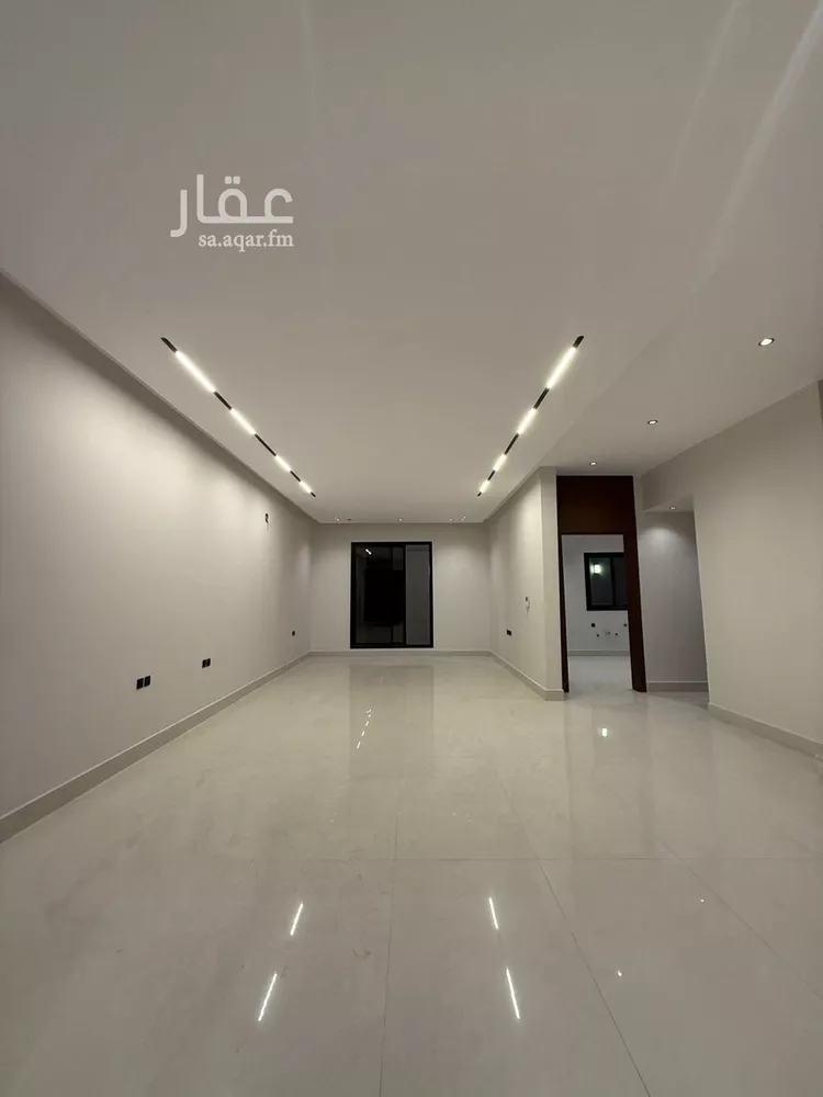 Villa for Sale in Riyadh Al Mahdiyah صورة 3