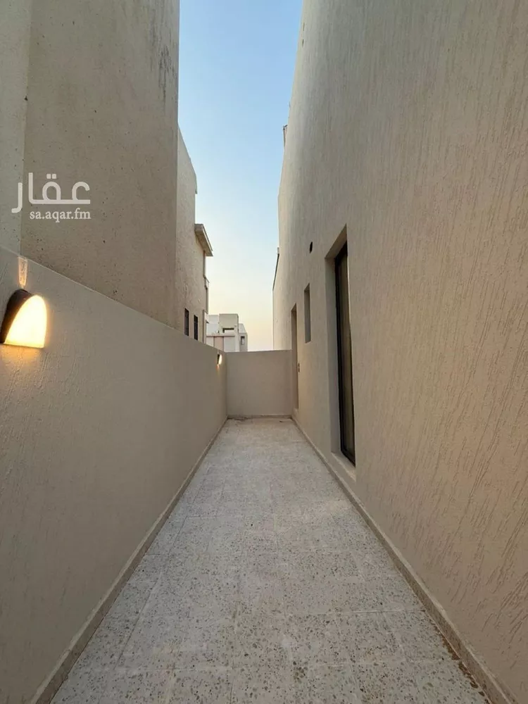 فيلا للبيع في شارع محمد بن هبة الله, حي المهدية, مدينة الرياض, منطقة الرياض 7