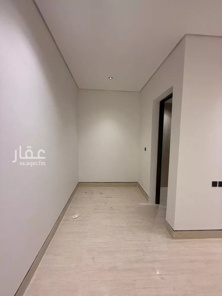 فيلا للبيع في شارع محمد بن هبة الله, حي المهدية, مدينة الرياض, منطقة الرياض 7