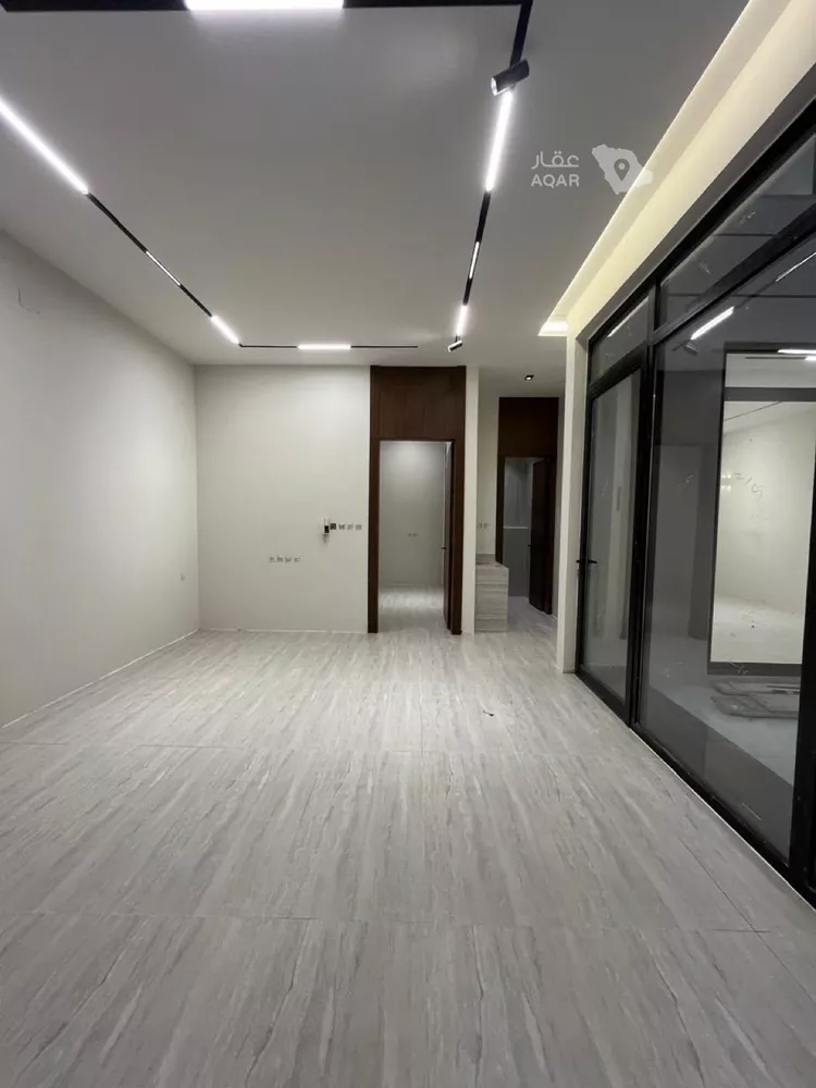 Villa for Sale in Riyadh Al Mahdiyah 16
