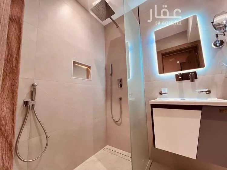 شقة للإيجار في شارع عمير ابن عامر الانصاري, حي الزهرة, مدينة بريدة, منطقة القصيم 12