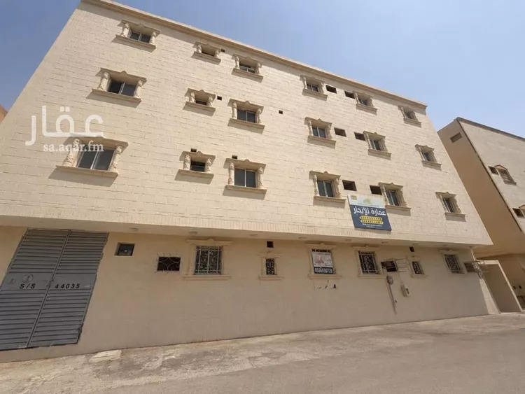 Building for Rent in Riyadh Al Janadriyah