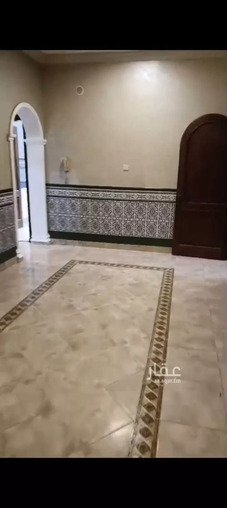 Building for Rent in Jeddah Al Frosyah
