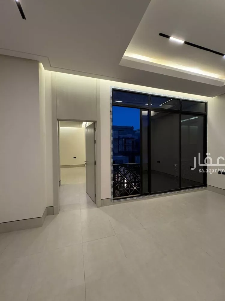 فيلا للبيع في شارع جعفر الداغستاني, حي النرجس, مدينة الرياض, منطقة الرياض 8